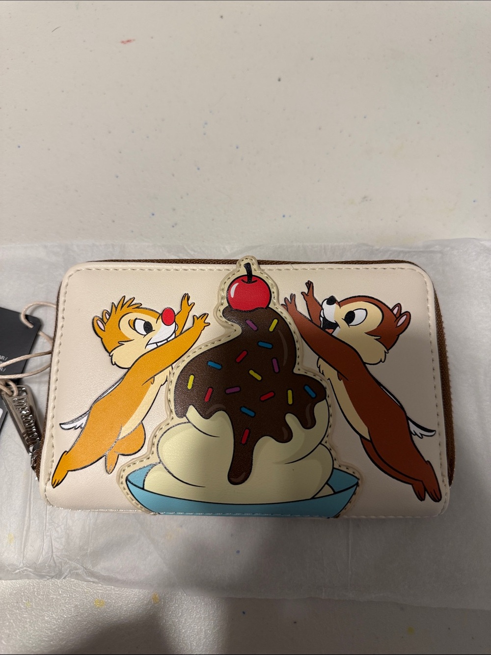 Chip and Dale wallet Disney